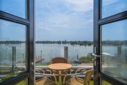 uitzicht op balkon Hotel Hoogeerd
