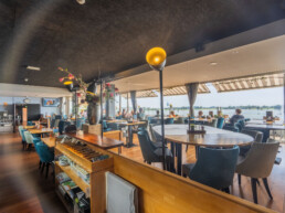 Uitzicht terras vanuit het restaurant Hoogeerd