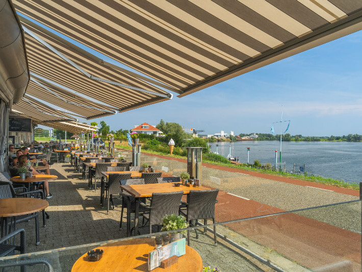 Terras Hotel Restaurant Hoogeerd